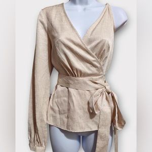 BCBGMAXAZRIA Women's One-Sleeve Wrap Top